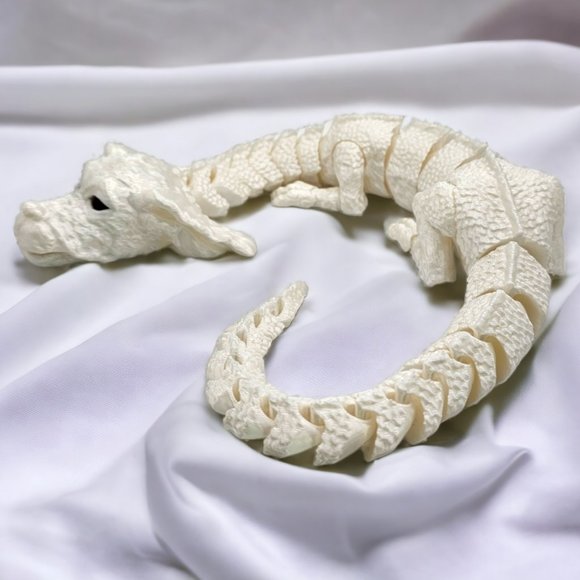 Falkor | The NeverEnding Story | Falcor | The Luck Dragon from the 80’s classic - Picture 3 of 9